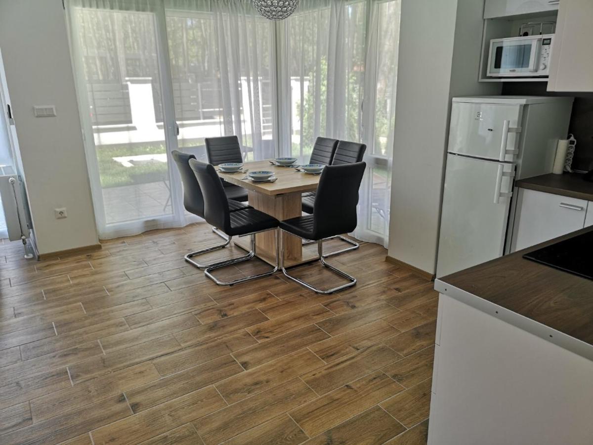 Апартаменти Nella Apartman Шіофок Екстер'єр фото